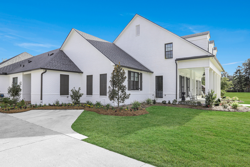 Missy Court - Image 3